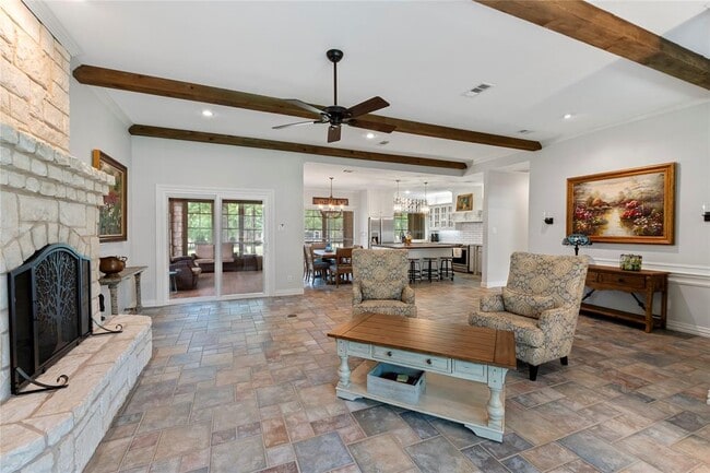 Building Photo - 125 Bay Tree Trail