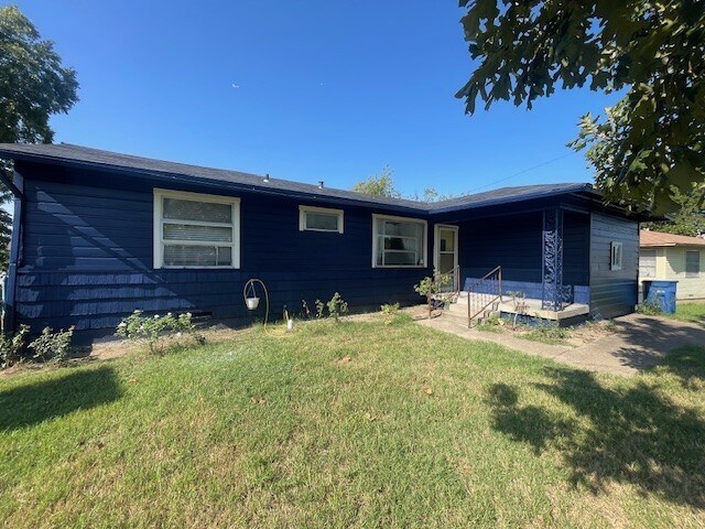 Foto principal - 12015 Galva Dr