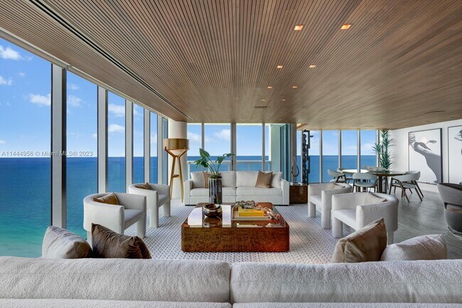 Building Photo - 6899 Collins Ave