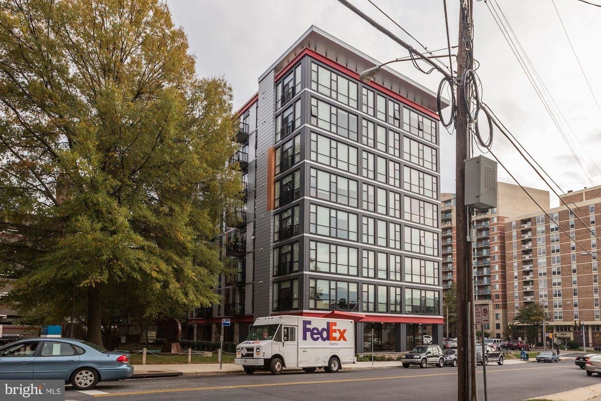 1320 Fenwick Ln Unit 204, Silver Spring, MD 20910 Apartment for Rent