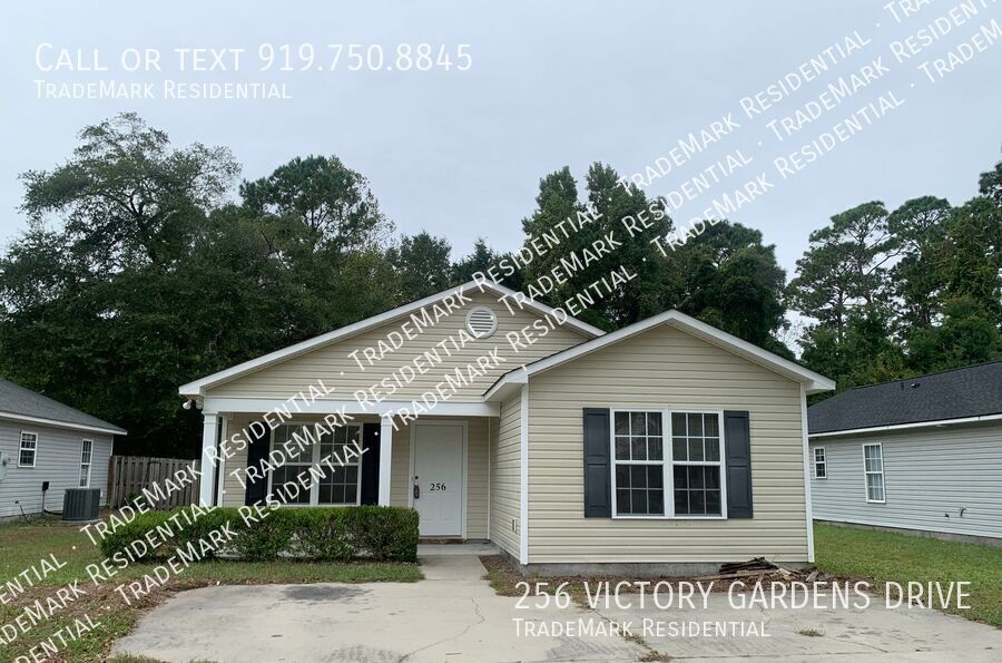 Primary Photo - 256 Victory Gardens Dr