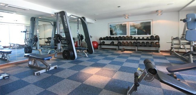 Foto del edificio - 325 S Biscayne Blvd