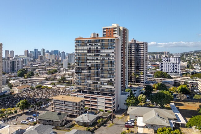 Foto del edificio - Rainbow Place