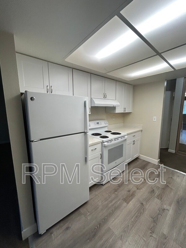 Foto del edificio - 1320 Kenwal Rd