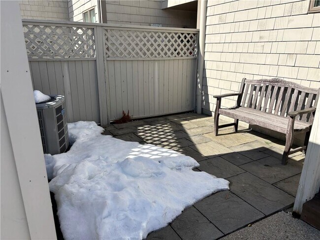 Foto del edificio - 78 Windward Ln