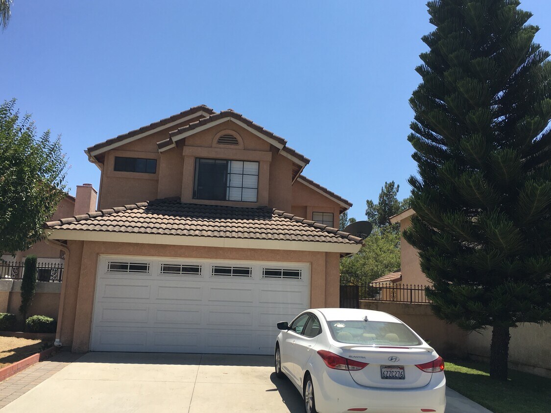 Foto principal - 11161 Delaware St