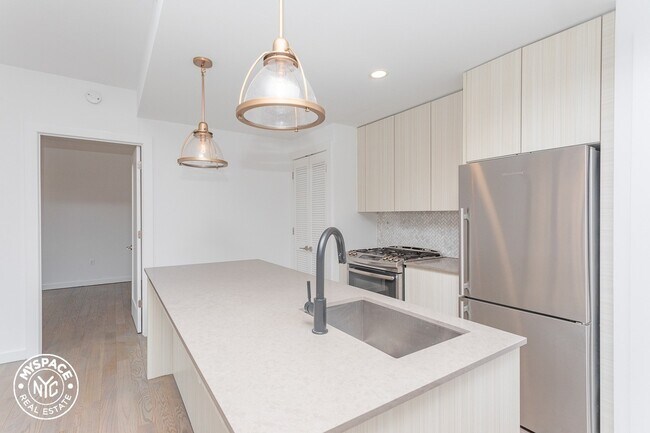 Foto del edificio - 125 Parkside Ave