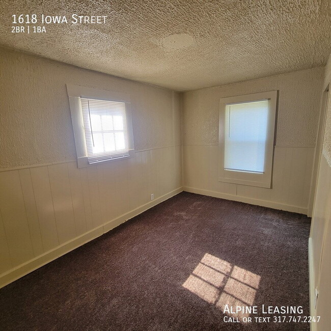 Building Photo - 1618 Iowa St