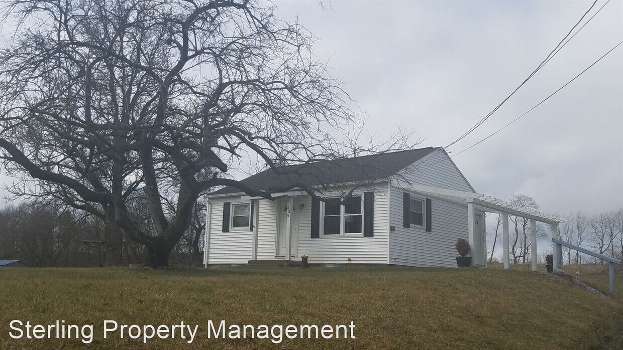 Primary Photo - 2 br, 1 bath House - 535 Middle RD