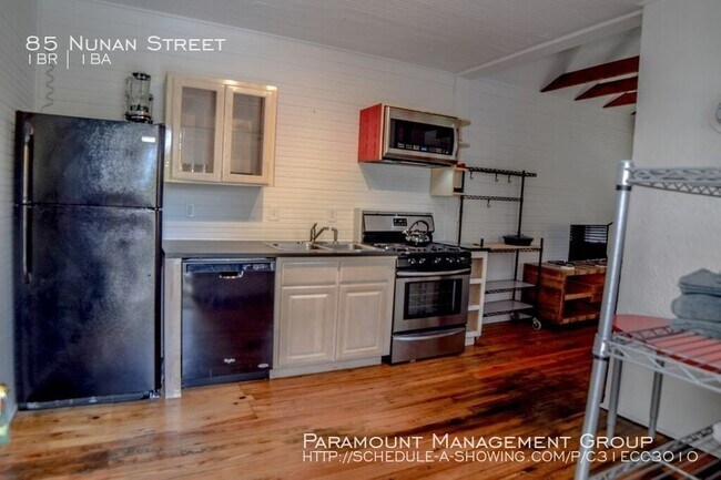 Building Photo - 85 Nunan St