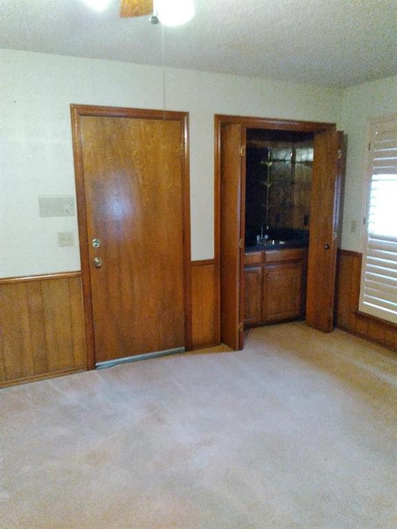 Foto del edificio - 2713 Timberleaf Dr