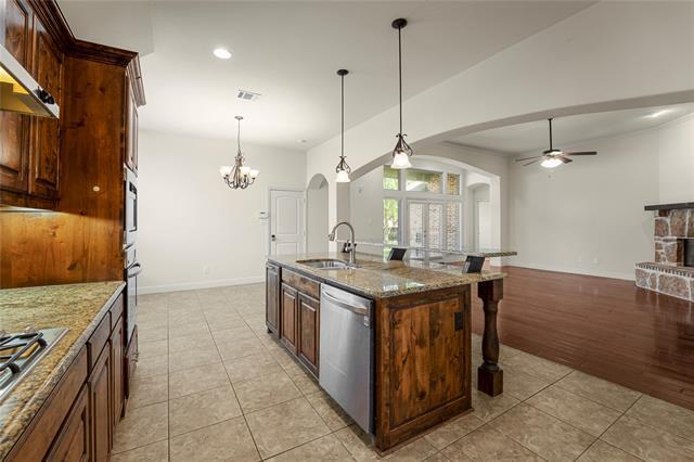 Foto del edificio - 12848 Walnut Ridge Dr