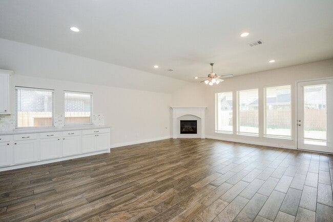 Foto del edificio - 28127 Knight Peak Dr