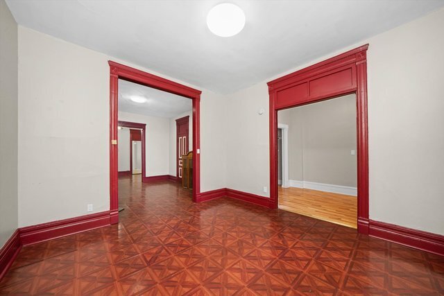 Foto del edificio - 2140 W Cermak Rd