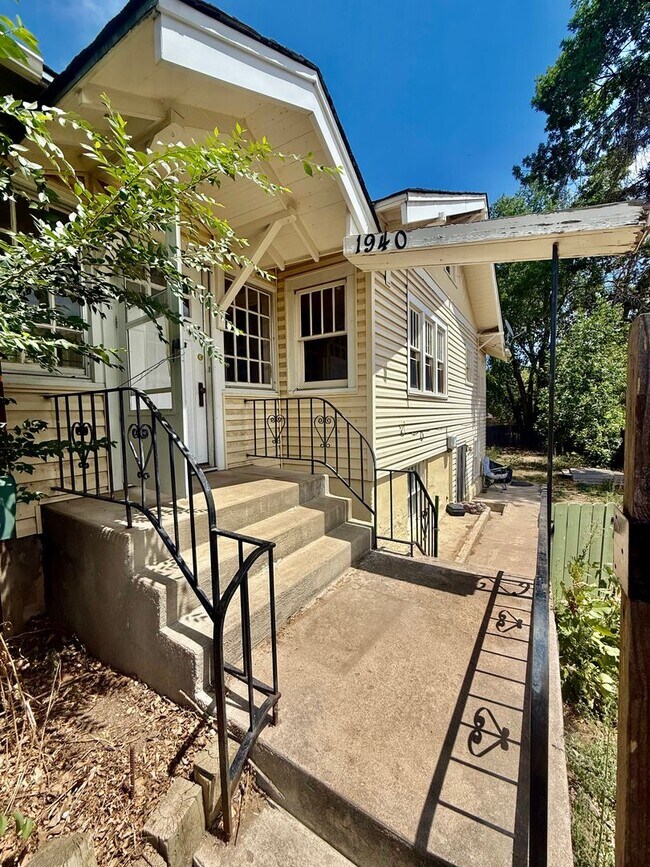 Building Photo - 1940 7th Ave