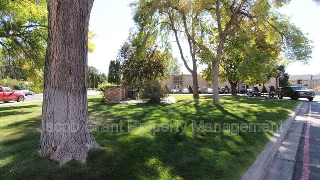 Foto del edificio - 1901 S 4th Ave