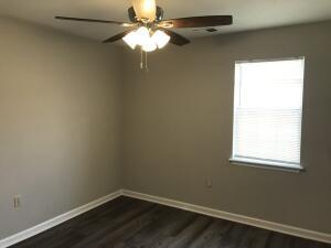Building Photo - 3412 McAlpine Dr