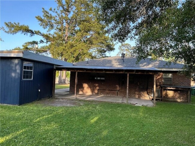 Foto del edificio - 3159 Dee St