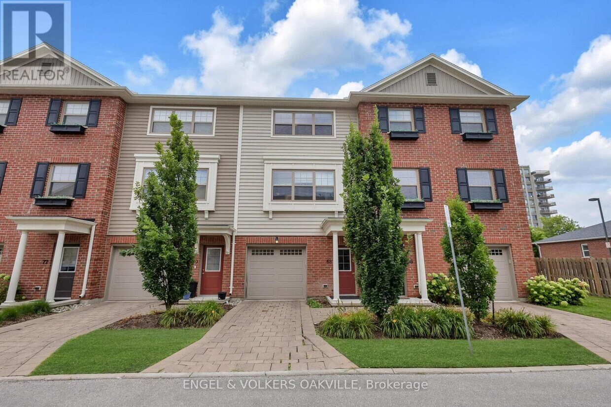 Photo principale - 3025-3025 Singleton Ave