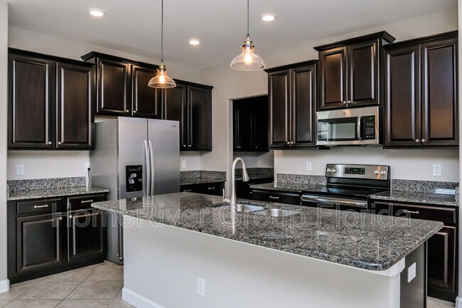 Building Photo - 11825 Valhalla Woods Dr