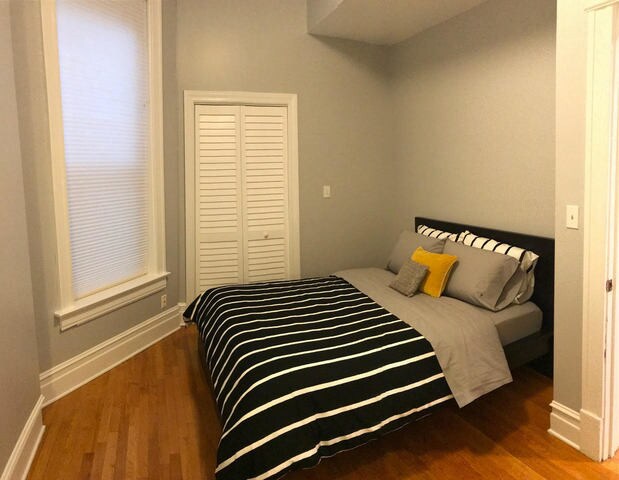 Foto del edificio - 3441 N Sheffield Ave