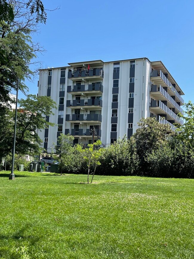 Foto del edificio - 1265 Race St