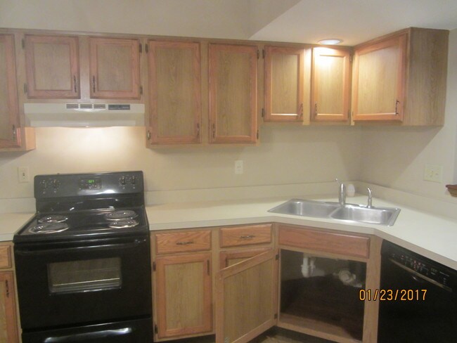 COCINA - 629 Pebble Pl Dr