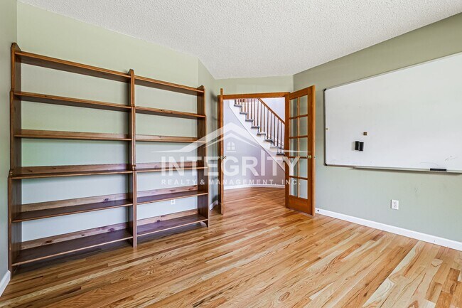 Building Photo - 11536 Briarwood Ln