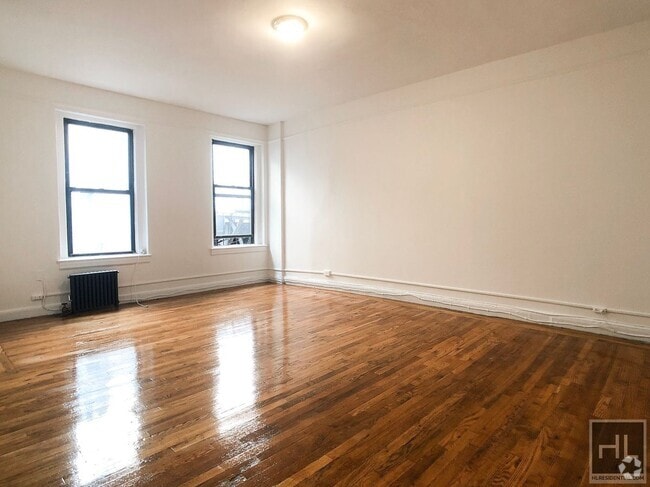 Building Photo - East 58TH ST
