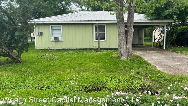 Building Photo - 1 br, 1 bath House - 3605 Pheasant St.