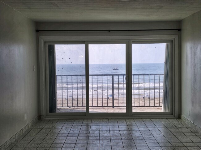 Foto del edificio - 7310 Seawall Blvd