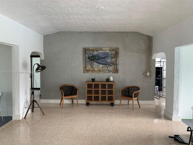 Foto del edificio - 6003 S Indian River Dr