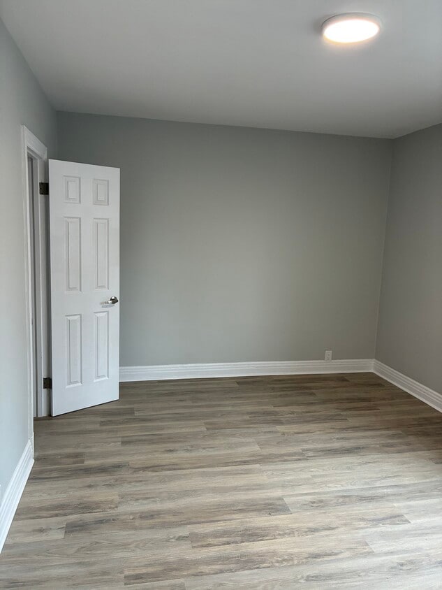 Photo du bâtiment - 4723 Fulton