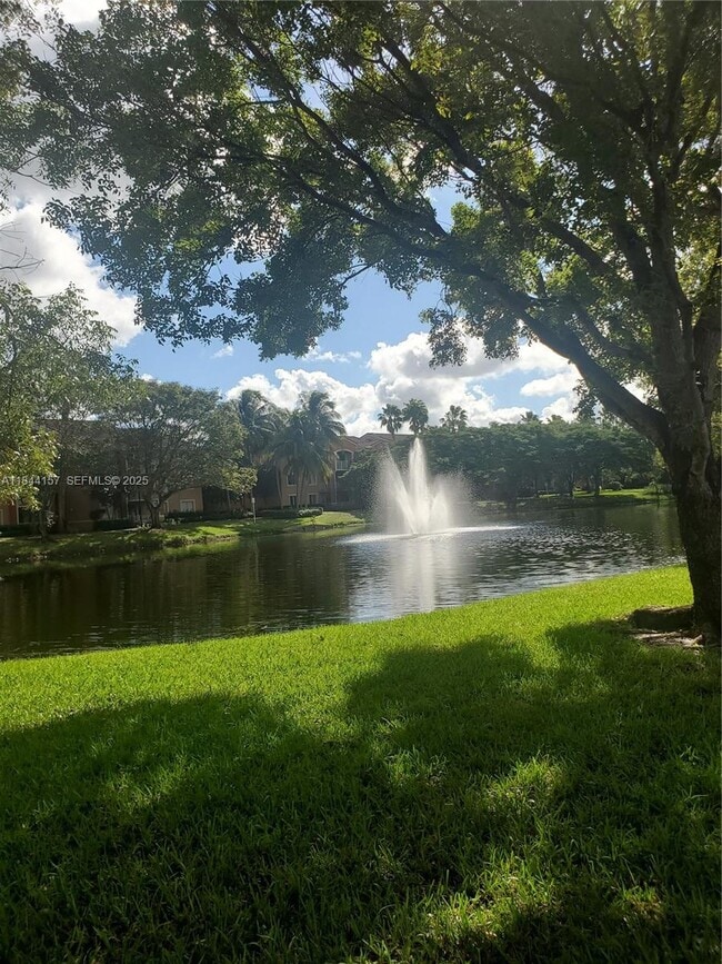 Foto del edificio - 3874 Lyons Rd