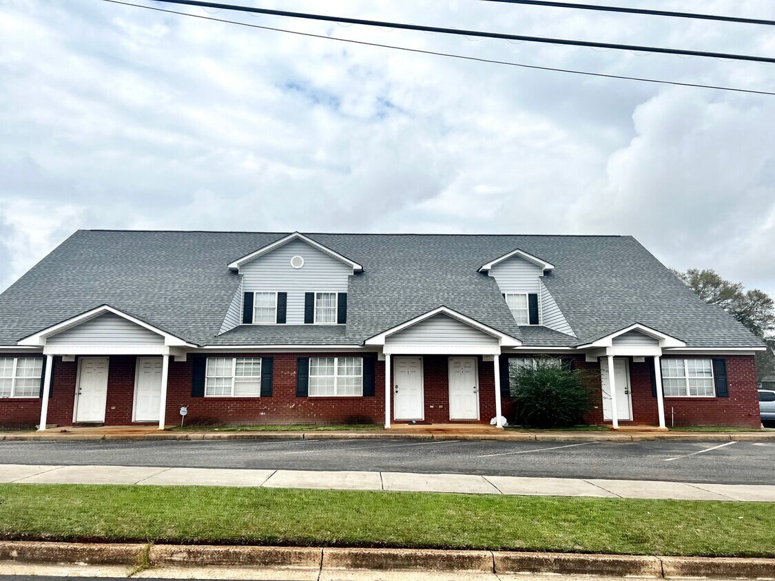 Foto del edificio - 3 BR 3 bath Condo in Troy