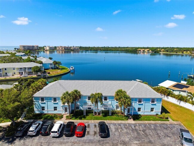 Foto del edificio - 4805 Cobia Dr SE