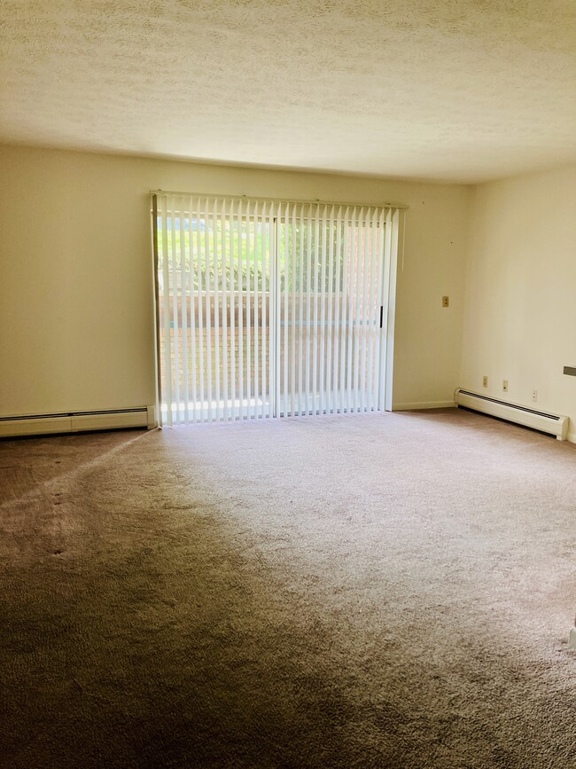 Foto del edificio - 5910 Belmont Ave