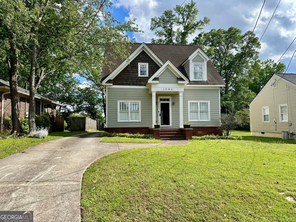 Foto principal - 1594 Hardin Ave