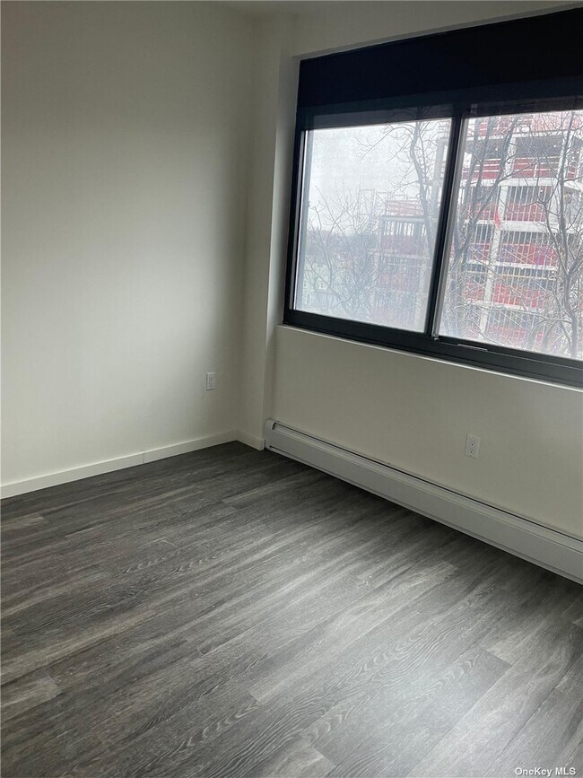 Foto del edificio - 35-08 146th St
