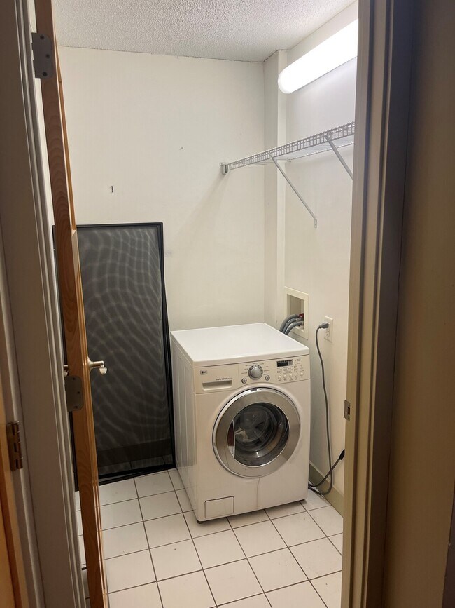 Foto del edificio - 2800 West 44th St #601
