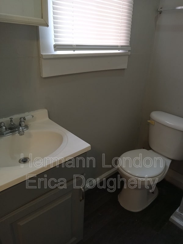 Foto del edificio - 3440 S Jefferson Ave