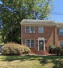 Building Photo - 506 10th St