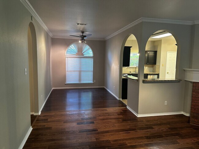 Foto del edificio - Amazing home in Farmington Estates!