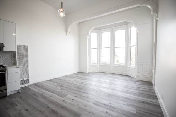 Building Photo - 218 Haight St