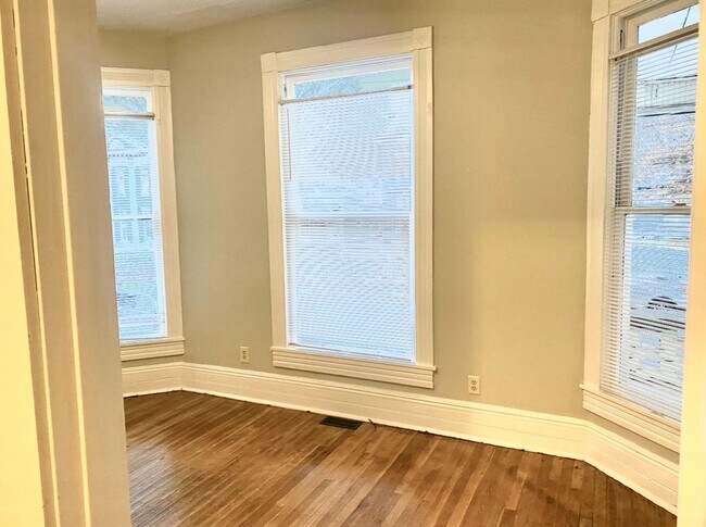 Foto del edificio - 718 Brown St