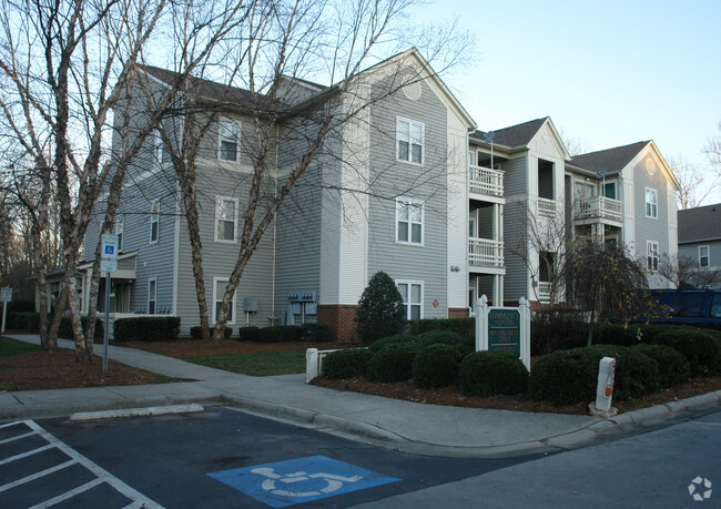 Foto del edificio - McMullen Wood