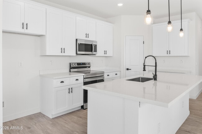 Building Photo - 3430 W Colusa Dr