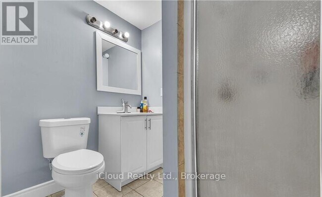 Photo du bâtiment - 967 Prosperity Ct