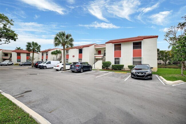 Foto del edificio - 1172 N Hiatus Rd