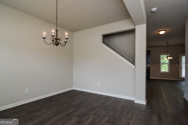 Building Photo - 1337 Avington Glen Way